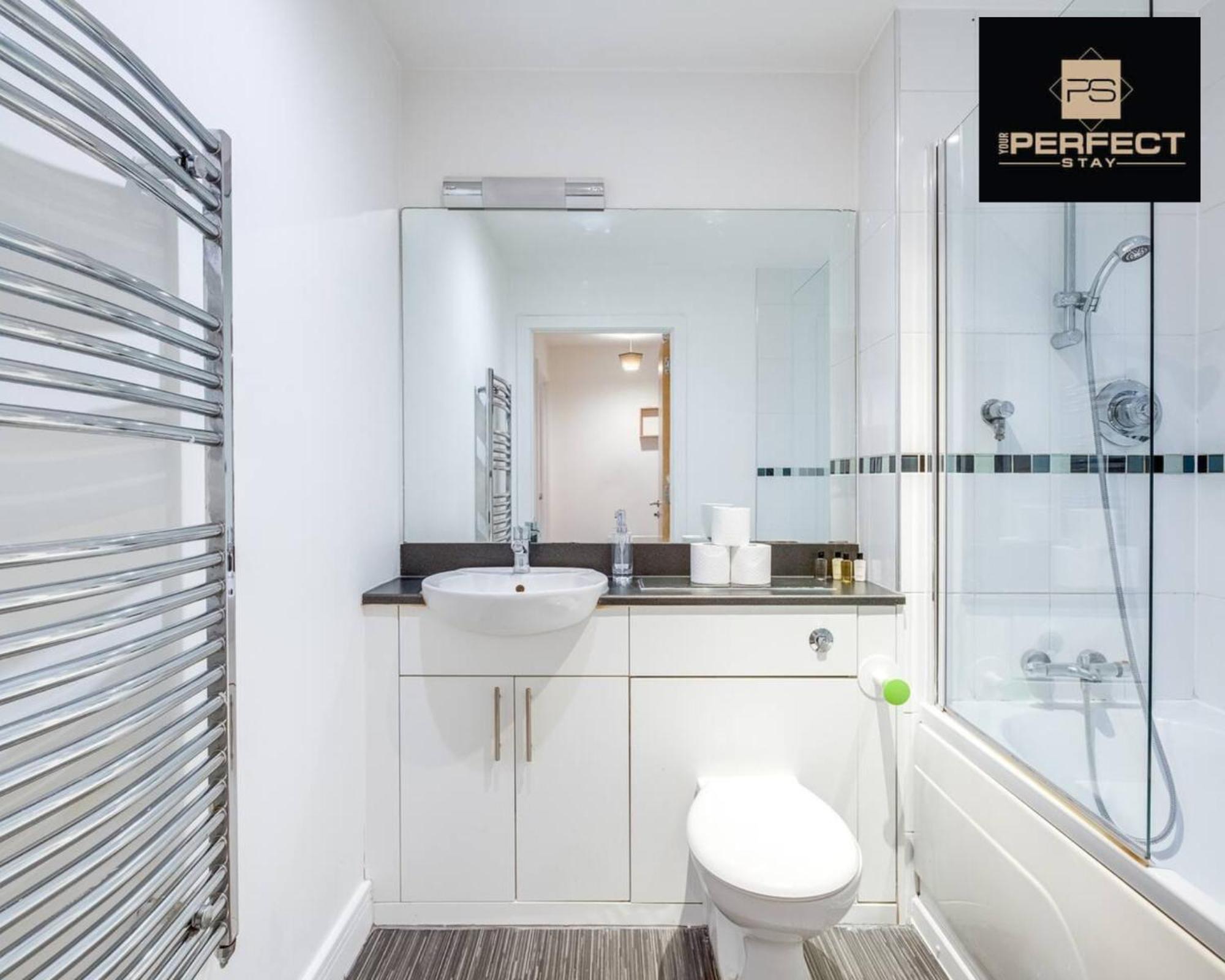 Mercury Suite City Centre Netflix Dedicated Workspace By Your Perfect Stay Short Lets برمنغهام المظهر الخارجي الصورة